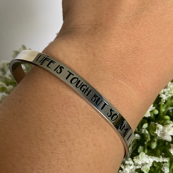 bracelet with gift bag “life is tough but so I’m I” - Picture 5 of 10